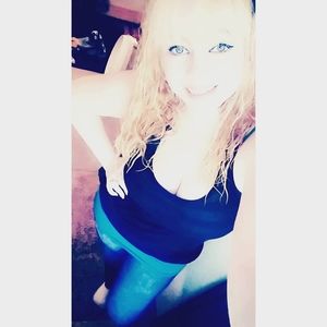 Meet your Posher, Mercades